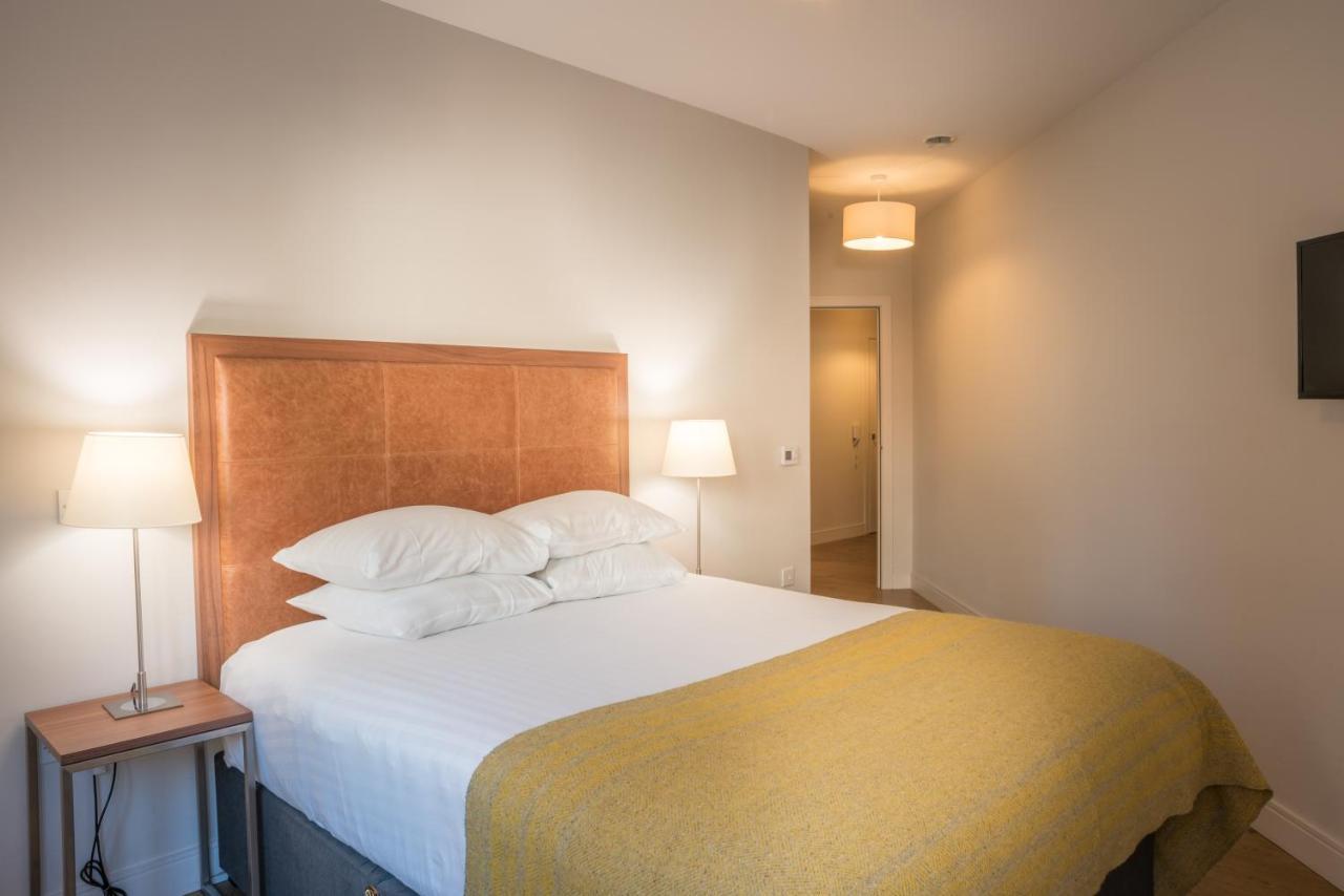 Premier Bath Street Appartement *